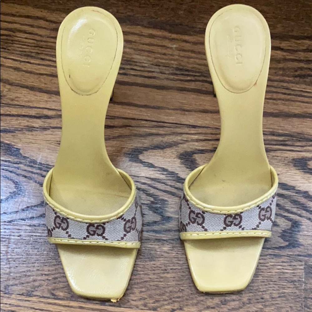 Gucci sandals